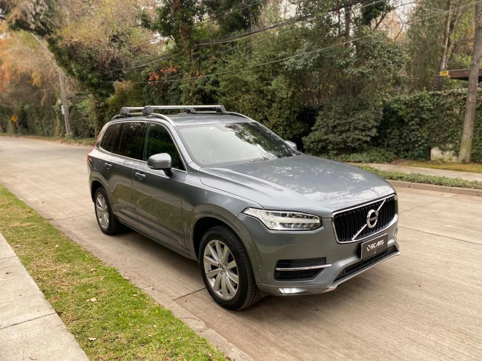 VOLVO XC90 2.0 T5 Momentum Kinetic Auto 4WD 2019 - Imagen 13 de 20