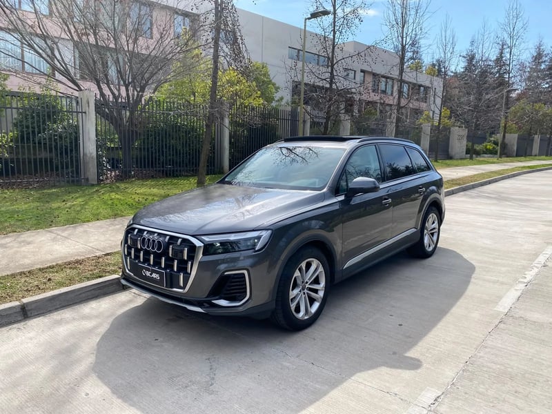 Audi Q7 3.0 55 TFSI PI Quattro 4X4 7 Pasajeros AT 2025