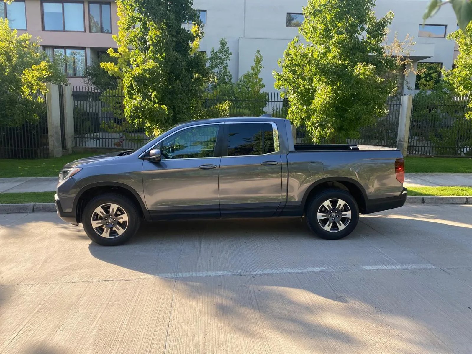 Honda Ridgeline 3.5 RTL Auto 4WD 2019 - Foto 5 de 20