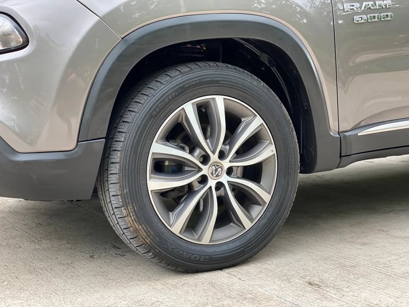 RAM 1000 2.0 Laramie 4X4 Doble Cabina AT 2021 - Imagen 3 de 20