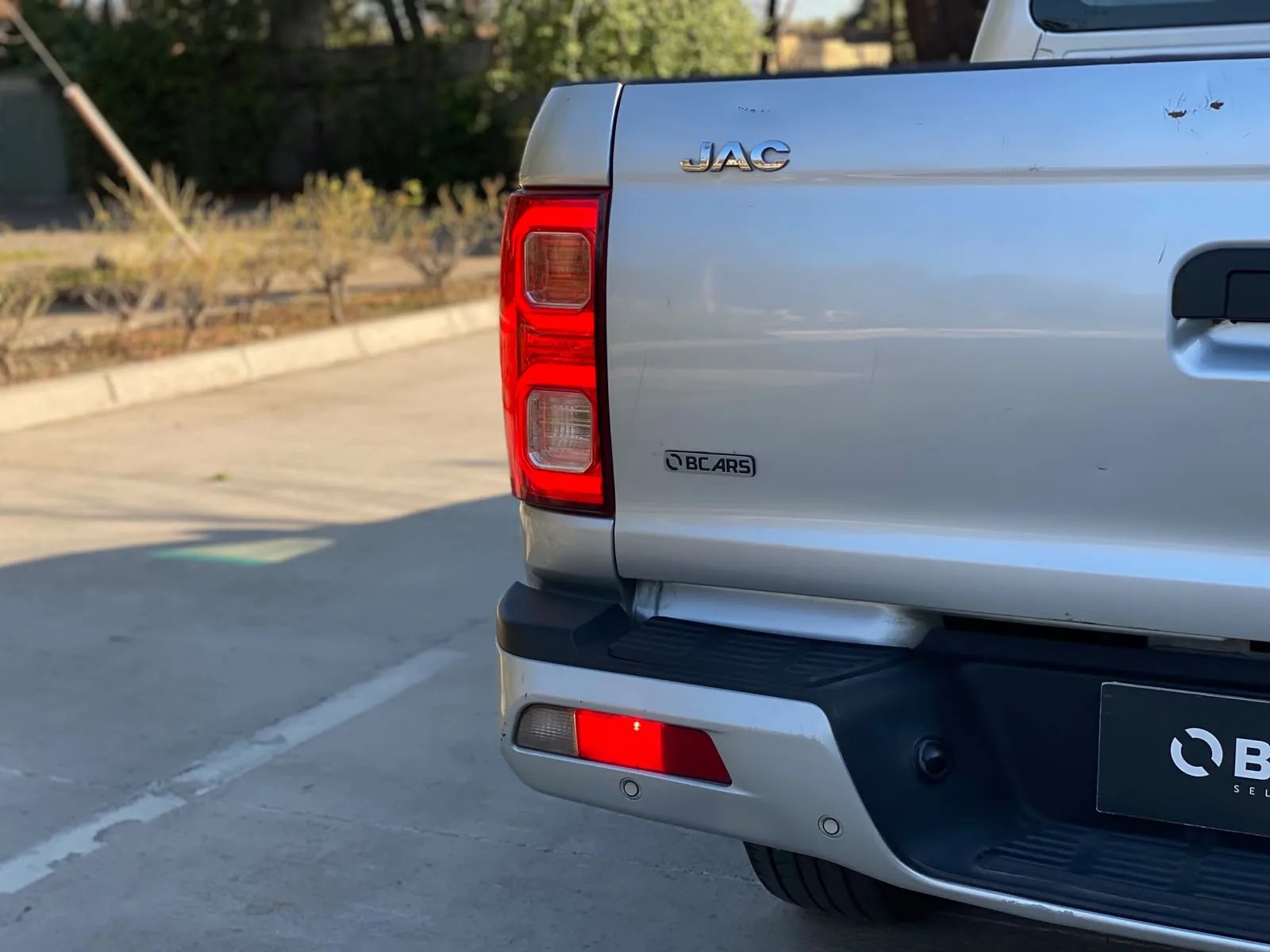 JAC T8 2.0 Comfort 4X2 Diésel MT 2023 - Imagen 7 de 20