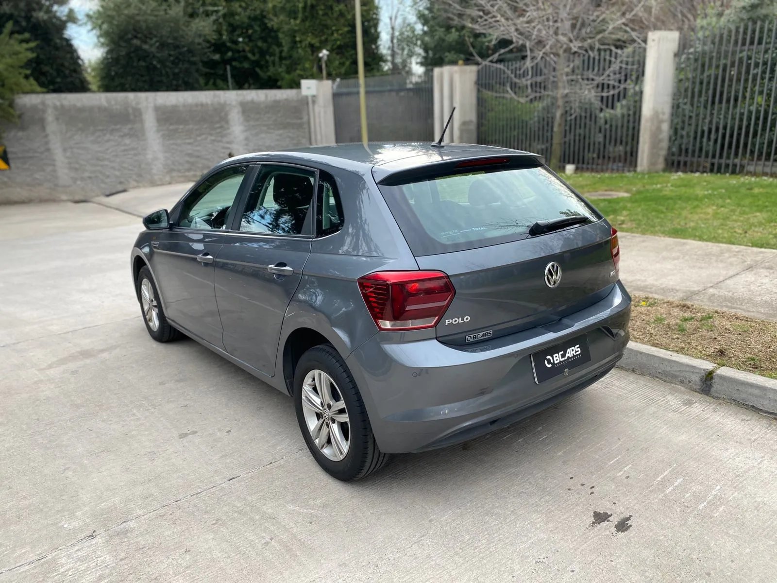 Volkswagen Polo 1.6 Comfortline 4X2 MT 2018 - Imagen 6 de 20