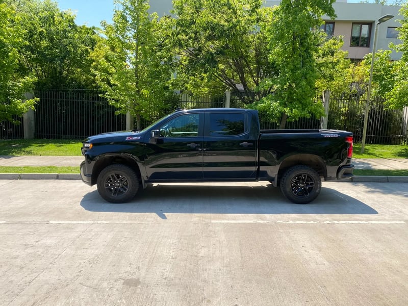 Chevrolet Silverado 5.3 LT Trail Boss Z71 4X4 AT 2022 - Imagen 5 de 19