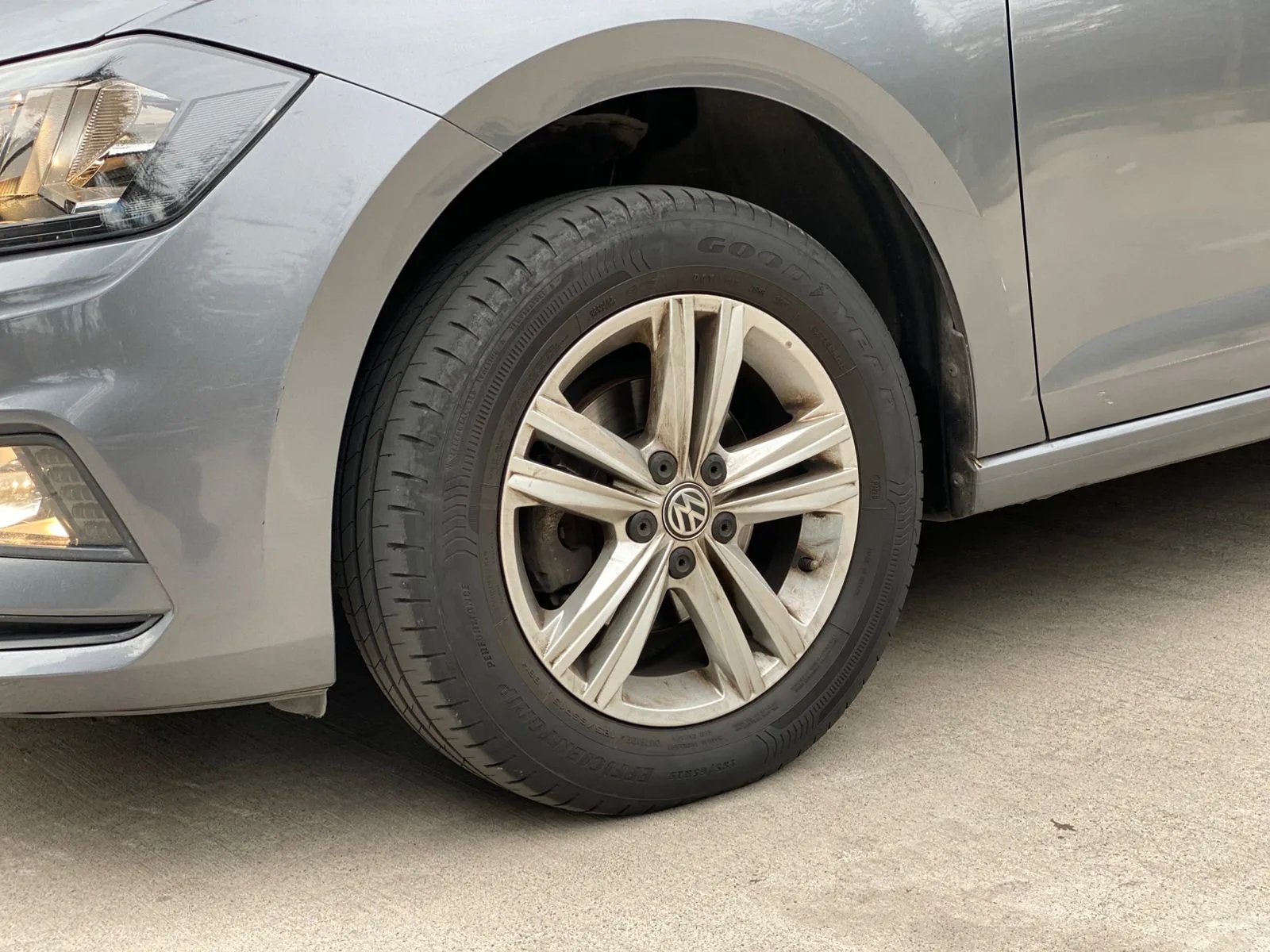 Volkswagen Polo 1.6 Comfortline 4X2 MT 2018 - Imagen 3 de 20