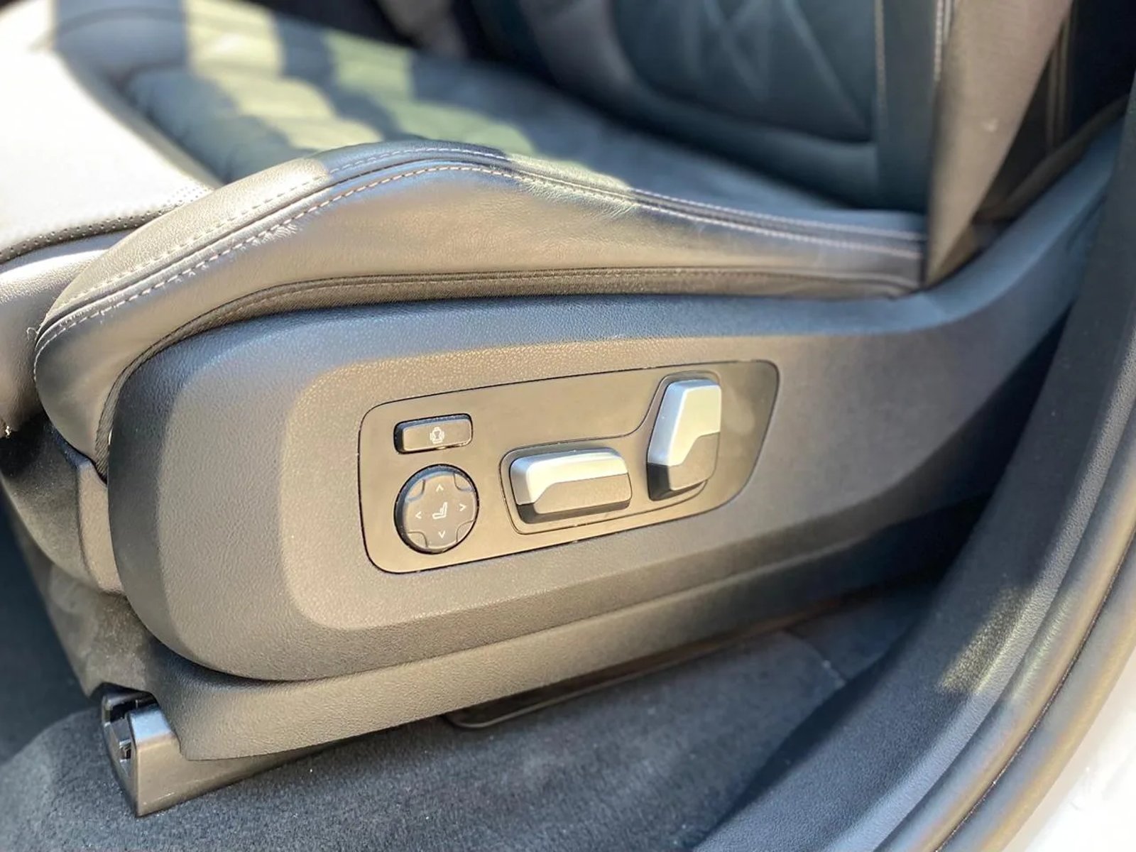 BMW X5 3.0 xDrive40i X Line Auto 2024 - Imagen 19 de 20
