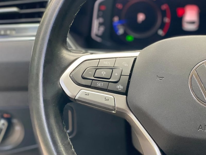 Volkswagen Tiguan 1.4 TSI Comfortline 4X2 AT 2023 - Imagen 18 de 20