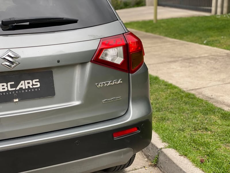 Suzuki Vitara 1.6 Limited 4WD MT 2018 - Imagen 9 de 20