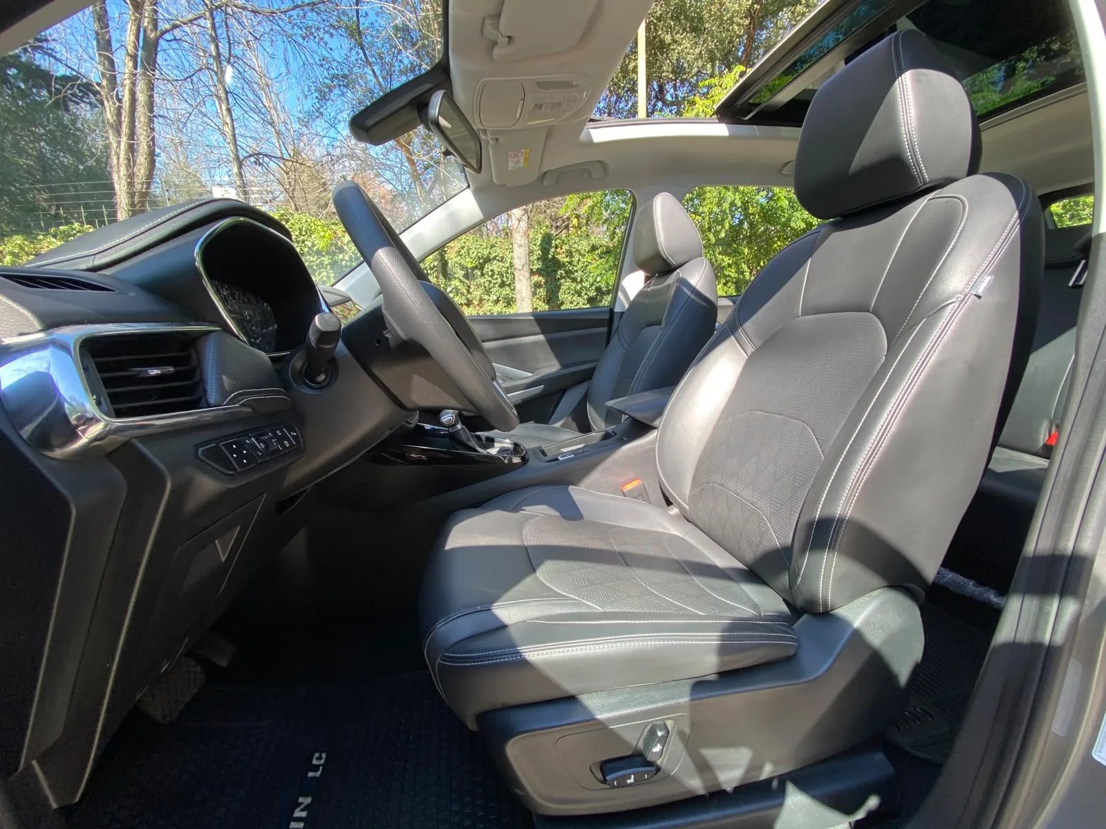 Chevrolet Captiva 1.5T Premier 4X2 CVT AT 2025 - Imagen 17 de 20