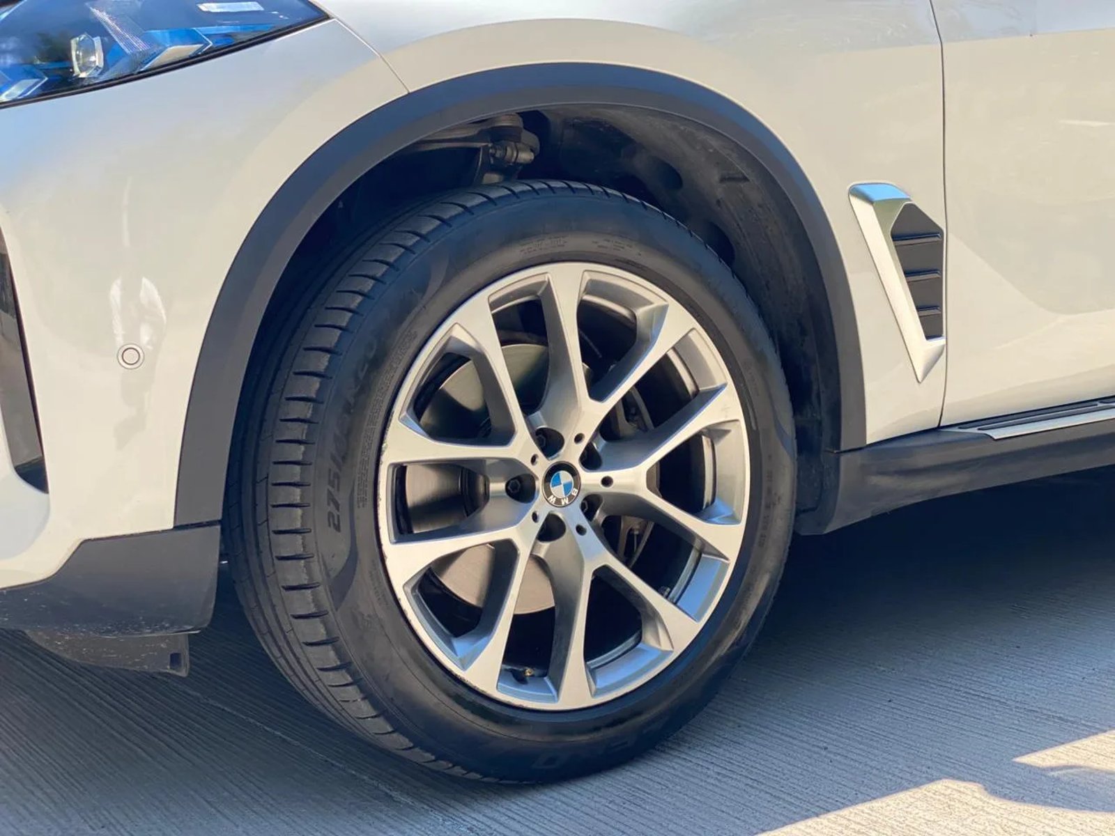 BMW X5 3.0 xDrive40i X Line Auto 2024 - Foto 3 de 20