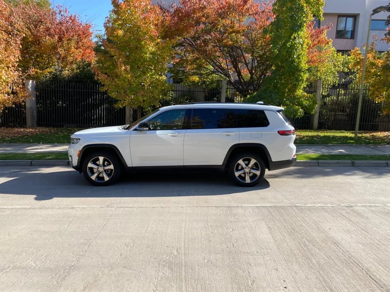Jeep Grand Cherokee 3.6 Limited L Auto 4WD 2023 - Imagen 5 de 20