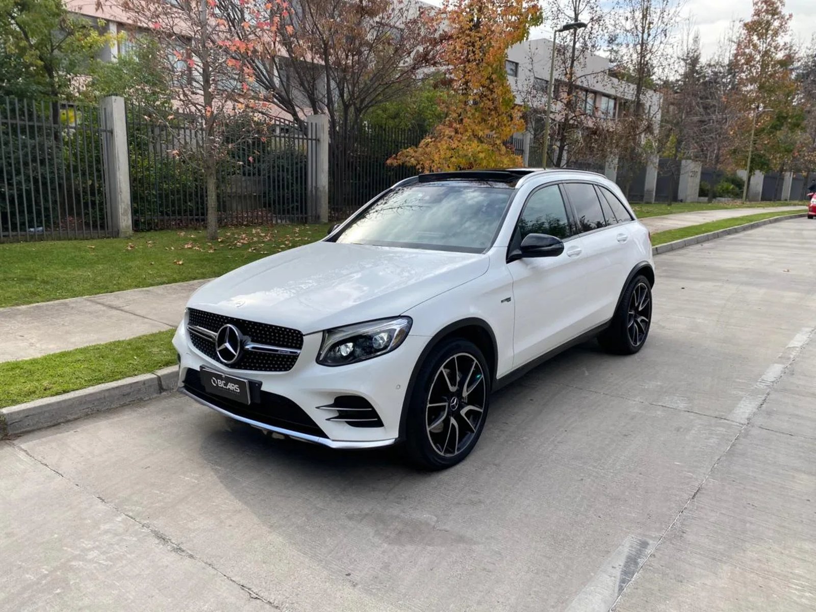 Mercedes-Benz GLC 43 AMG 3.0 Biturbo Auto 2018 - Foto 2 de 20