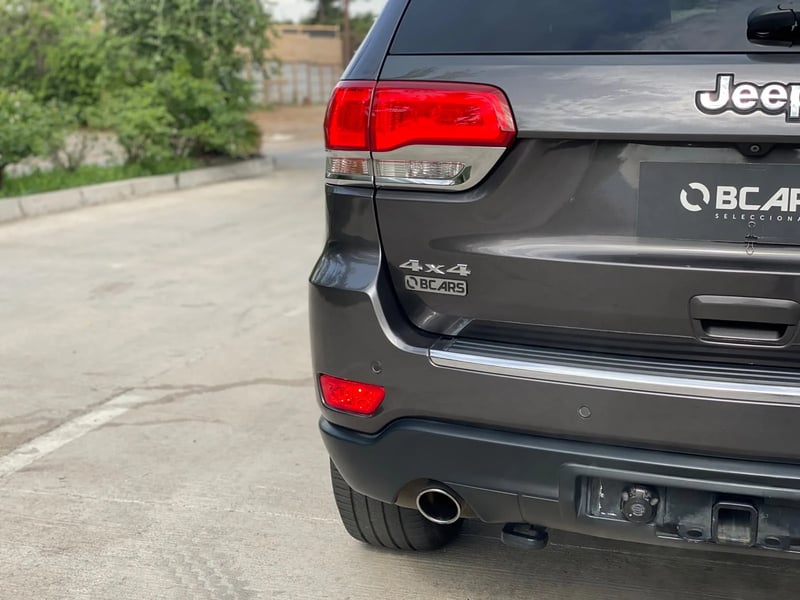 Jeep Grand Cherokee 3.6 Limited 4WD AT 2016 - Imagen 7 de 20