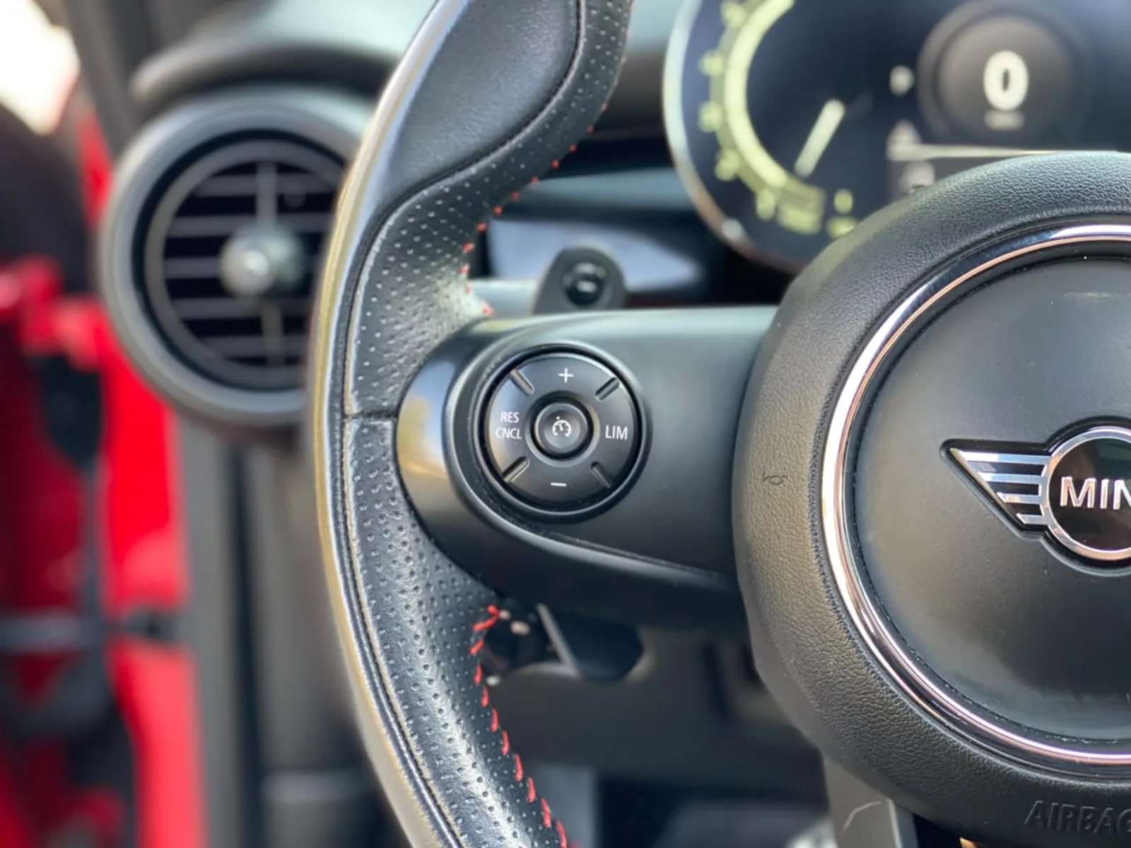 MINI Cooper 2.0 JCW S Package 4X2 HB AT 3P 2021 - Imagen 18 de 20