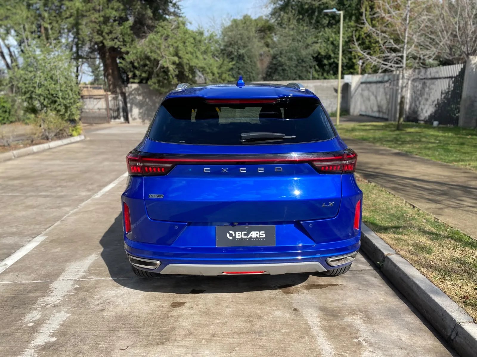 Exeed LX 1.5T Advanced 4X2 CVT AT 2023 - Imagen 8 de 20