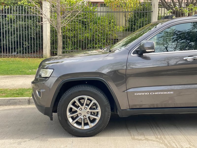 Jeep Grand Cherokee 3.6 Limited 4WD AT 2016 - Imagen 4 de 20