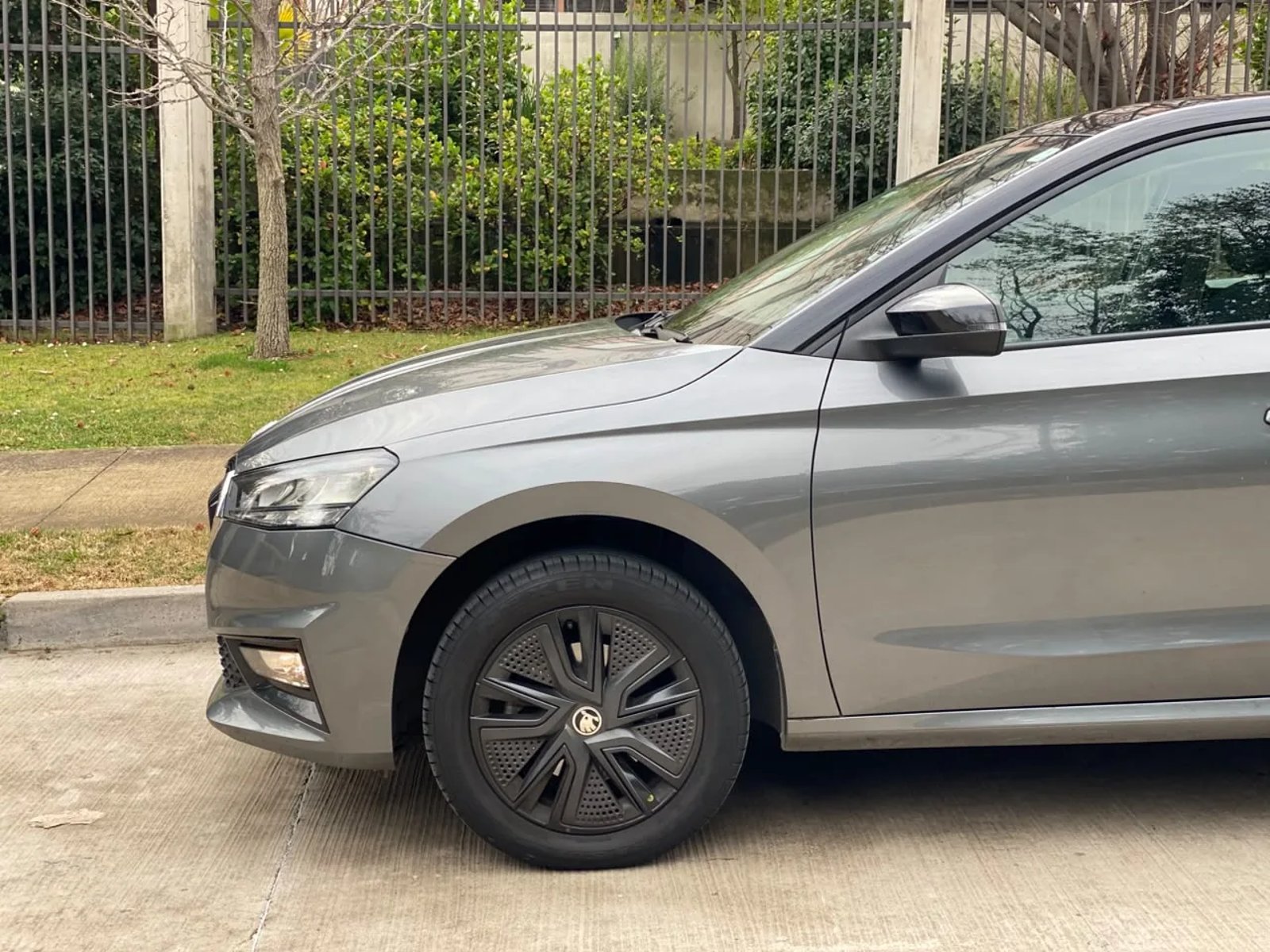 Skoda Fabia 1.0 Ambiente 4X2 HB MT 2023 - Foto 4 de 20