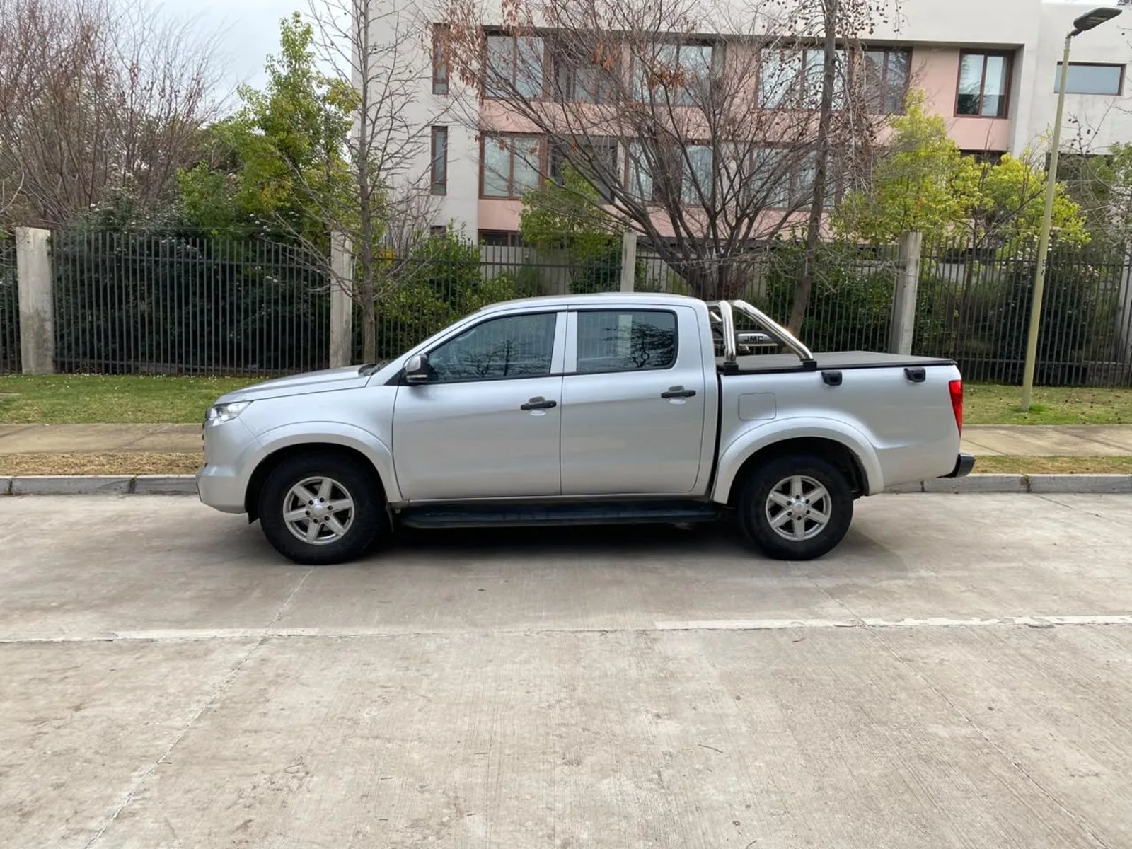 JMC Vigus 2.5 Work Diésel 4X4 Euro 6C MT 2025 - Foto 5 de 20