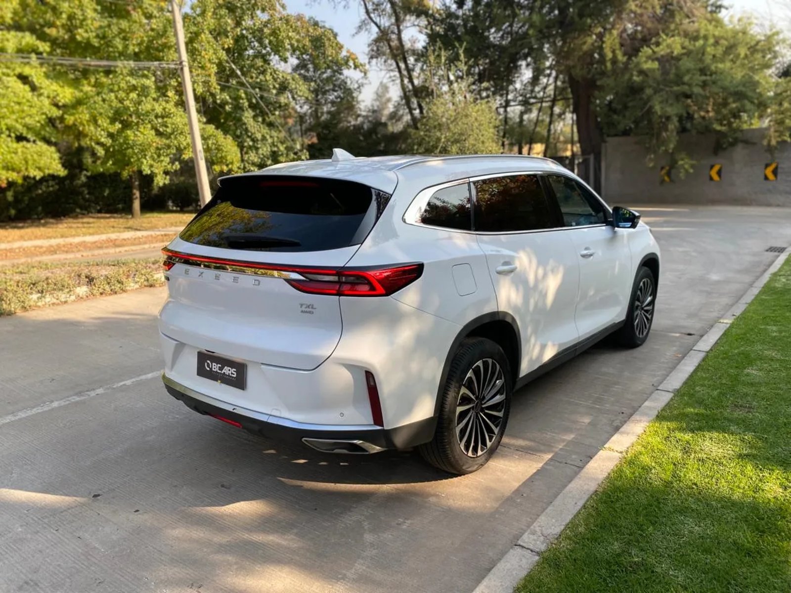 Exeed TXL 2.0T DCT Unlimited 4WD 2023 - Imagen 10 de 20