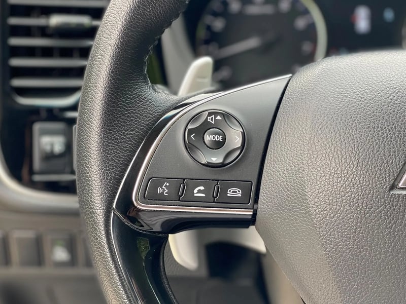 Mitsubishi Outlander 2.4 GLX 4X4 AT 2020 - Imagen 18 de 20