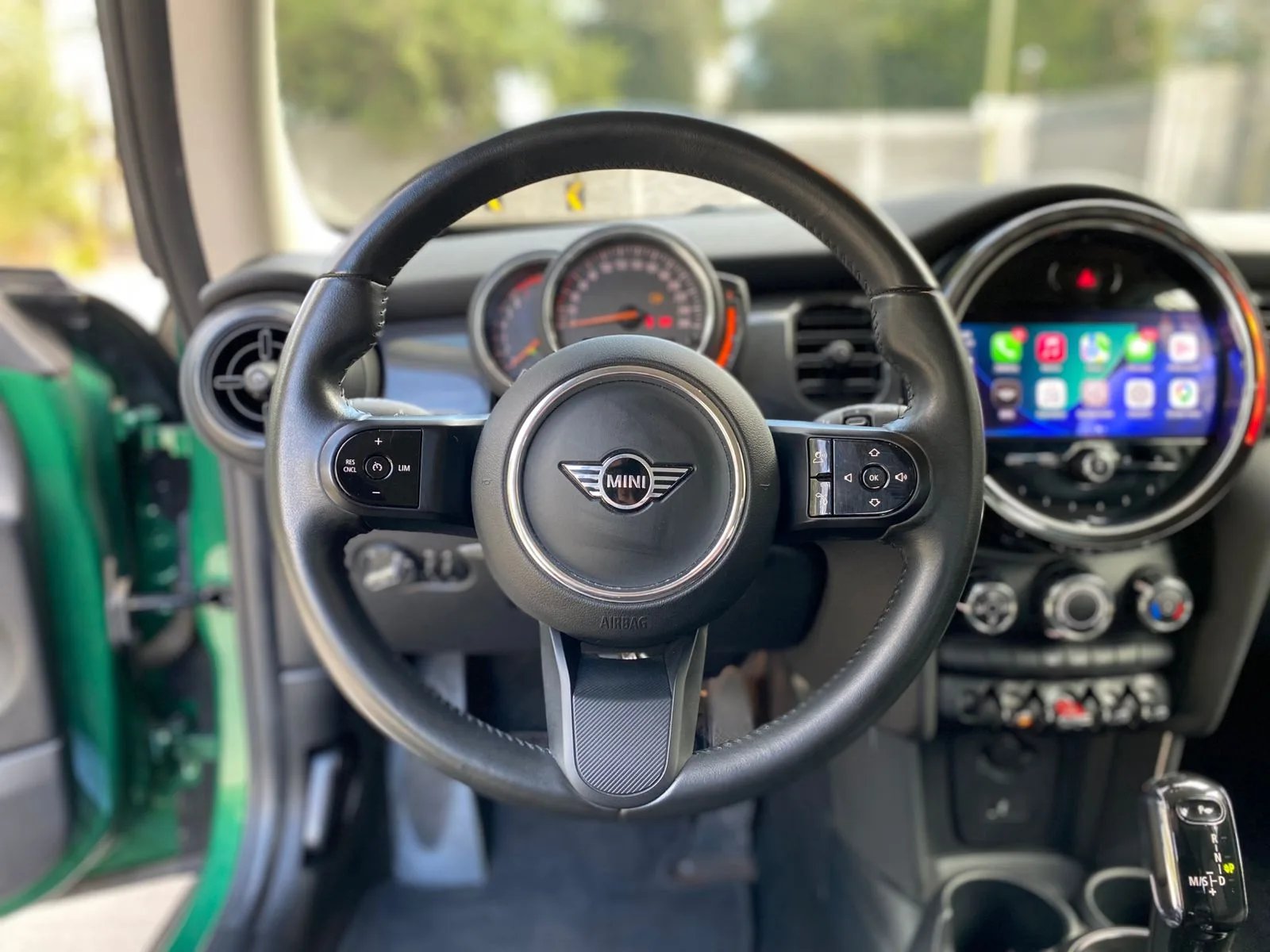 Mini Cooper 1.5 Esencial 4X2 HB AT 2023 - Imagen 19 de 20