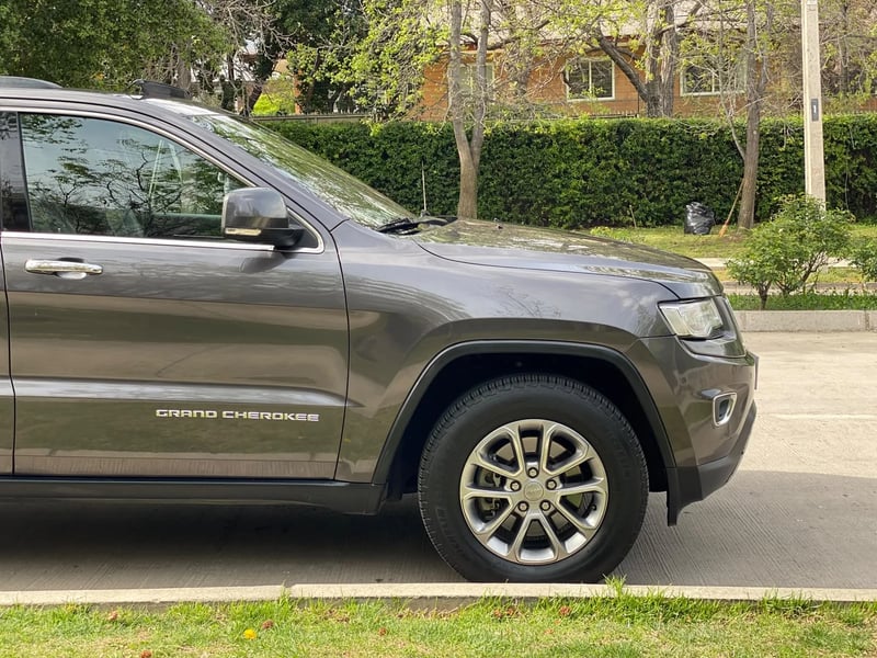 Jeep Grand Cherokee 3.6 Limited 4WD AT 2016 - Imagen 12 de 20
