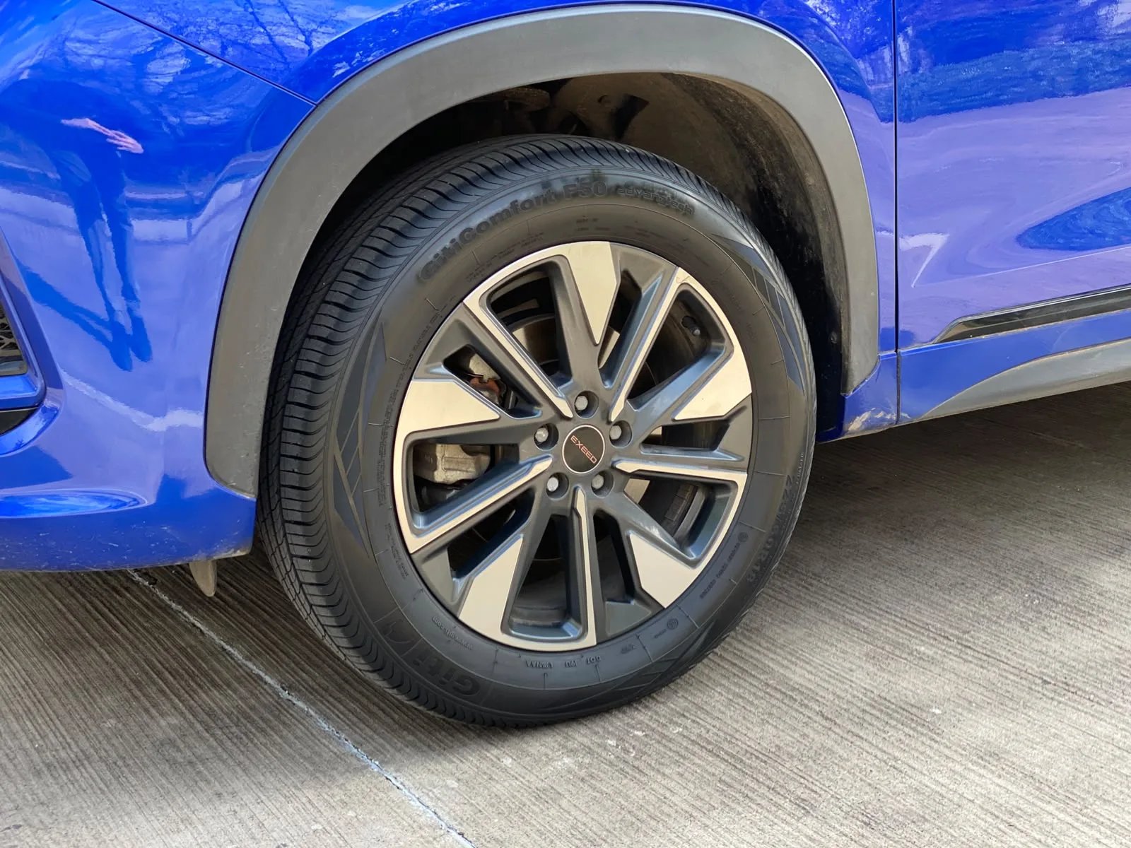 Exeed LX 1.5T Advanced 4X2 CVT AT 2023 - Foto 3 de 20