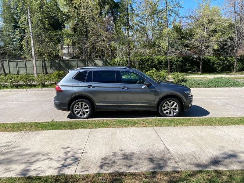 Volkswagen Tiguan 1.4 TSI Highline 4X2 AT 2019 - Imagen 11 de 20