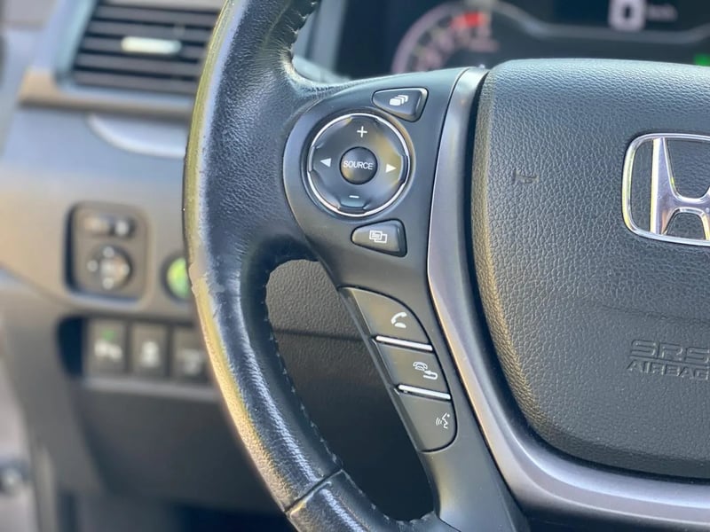 Honda Ridgeline 3.5 RTL Auto 4WD 2019 - Imagen 18 de 20