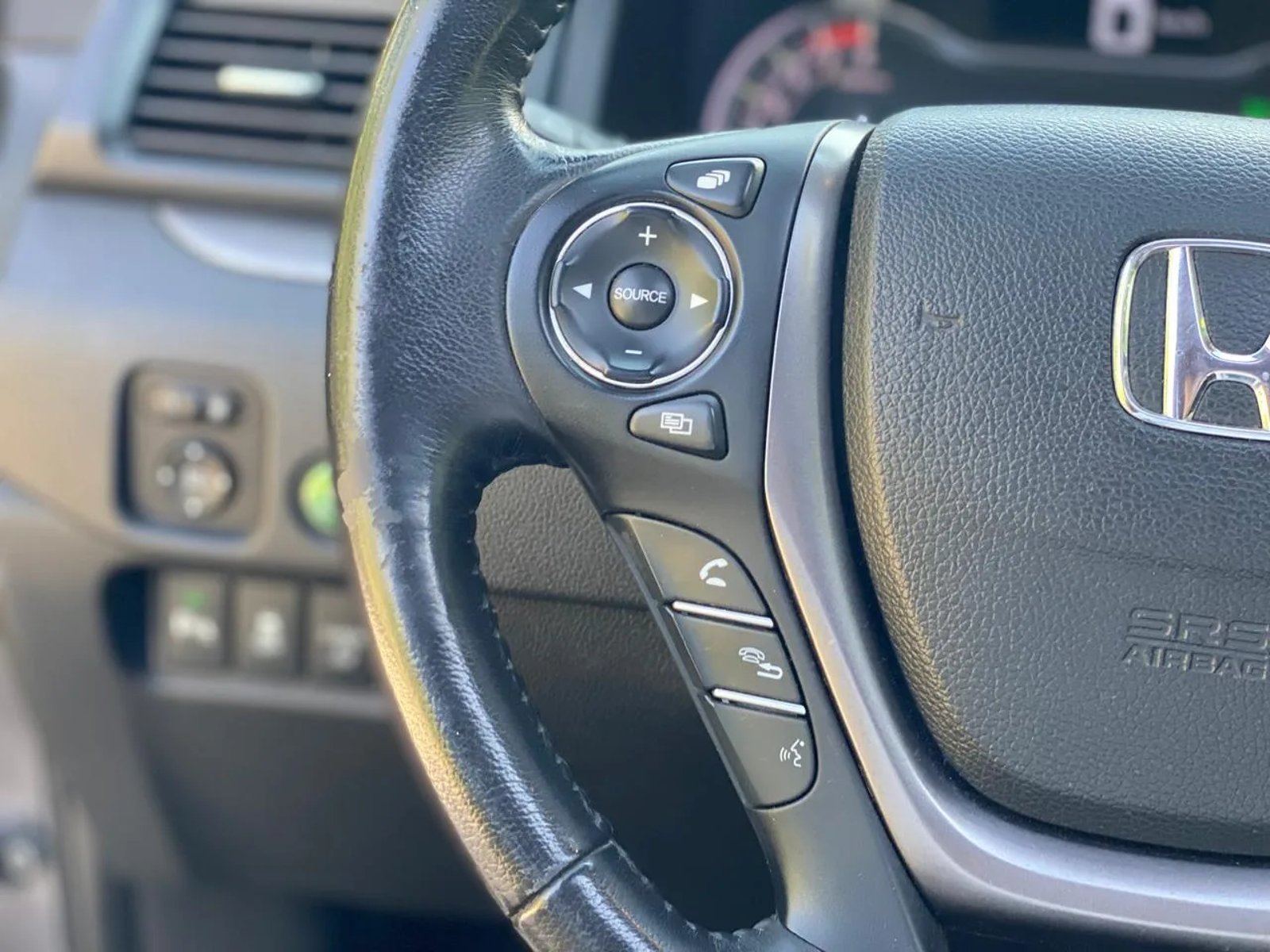 Honda Ridgeline 3.5 RTL Auto 4WD 2019 - Imagen 18 de 20