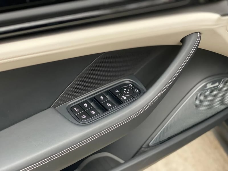 Porsche Panamera 4.0 Turbo S E-Hybrid DCT 2025 - Imagen 16 de 20