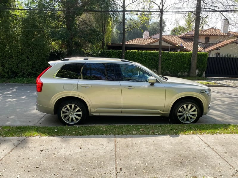 Volvo XC90 2.0 T5 Kinetic AWD AT 2017 - Imagen 11 de 20