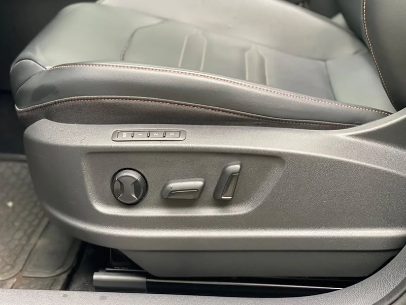 Cupra Ateca 2.0 TSI 190 HP 4Drive 4X4 DSG AT 2025 - Imagen 17 de 20