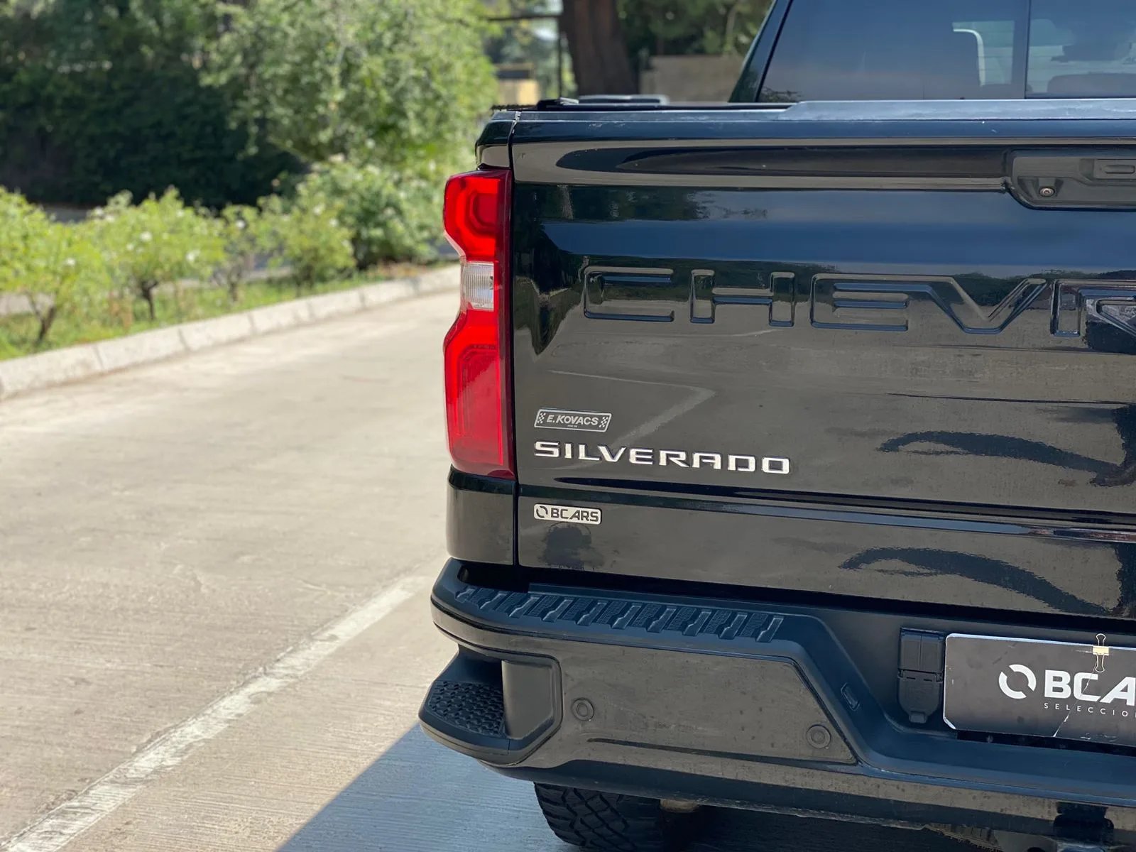 Chevrolet Silverado ZR2 6.2 Auto DC 4WD 2023 - Imagen 7 de 20