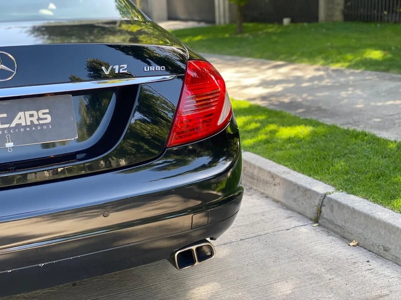 Mercedes-Benz CL 600 6.2L V12 Bi Turbo Auto 2008 - Imagen 8 de 20