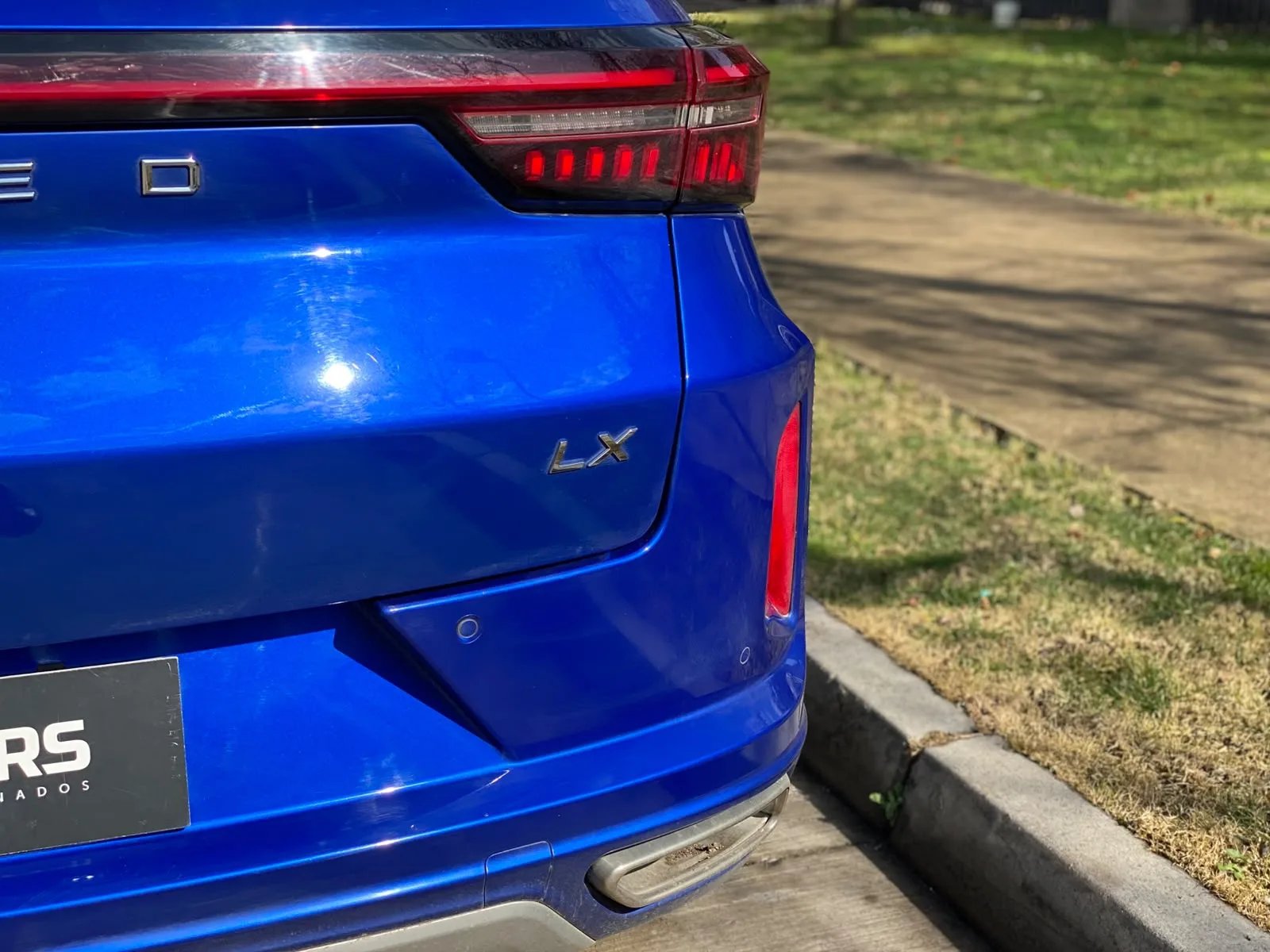Exeed LX 1.5T Advanced 4X2 CVT AT 2023 - Imagen 9 de 20