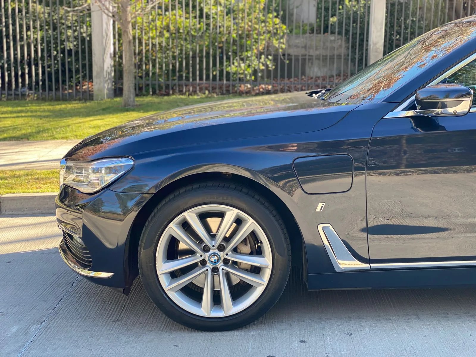 BMW 740 2.0 Hybrid iPerformance 4X2 AT 2018 - Foto 4 de 20