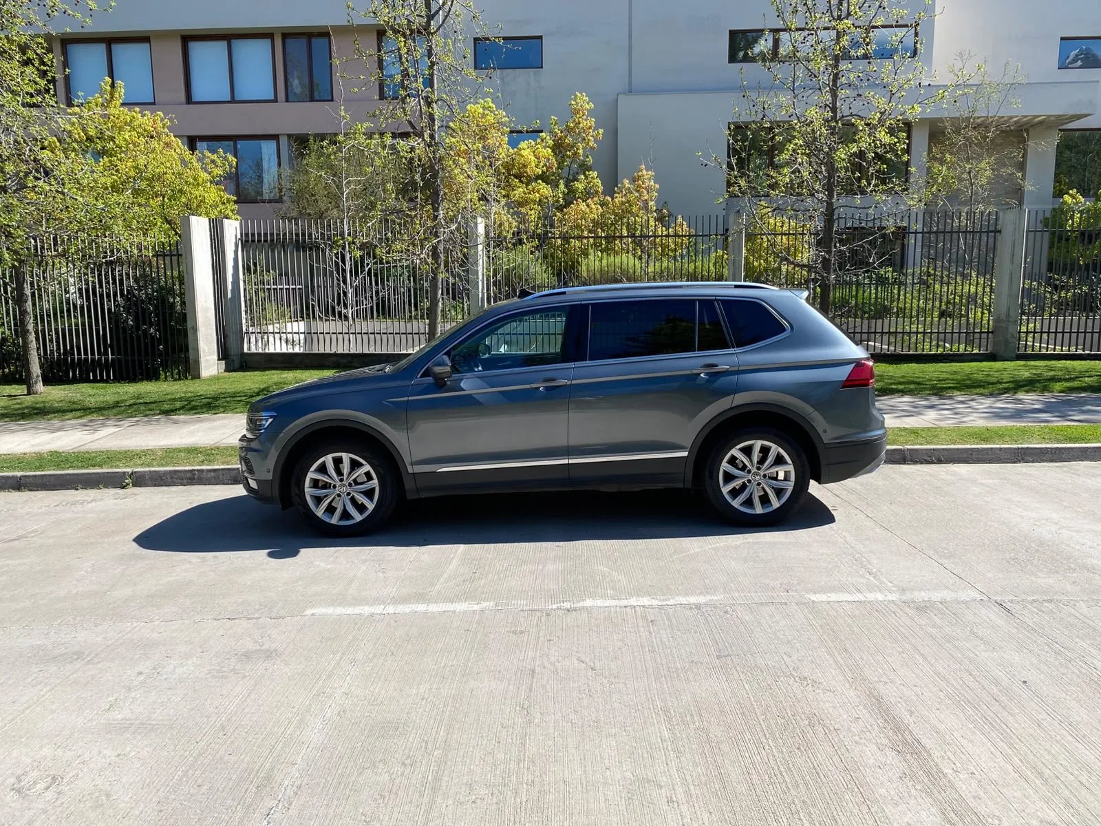 Volkswagen Tiguan 1.4 TSI Highline 4X2 AT 2019 - Foto 5 de 20