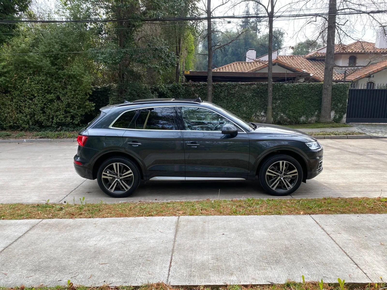 Audi Q5 2.0 TFSI 45 Quattro 4X4 AT 2021 - Imagen 11 de 20