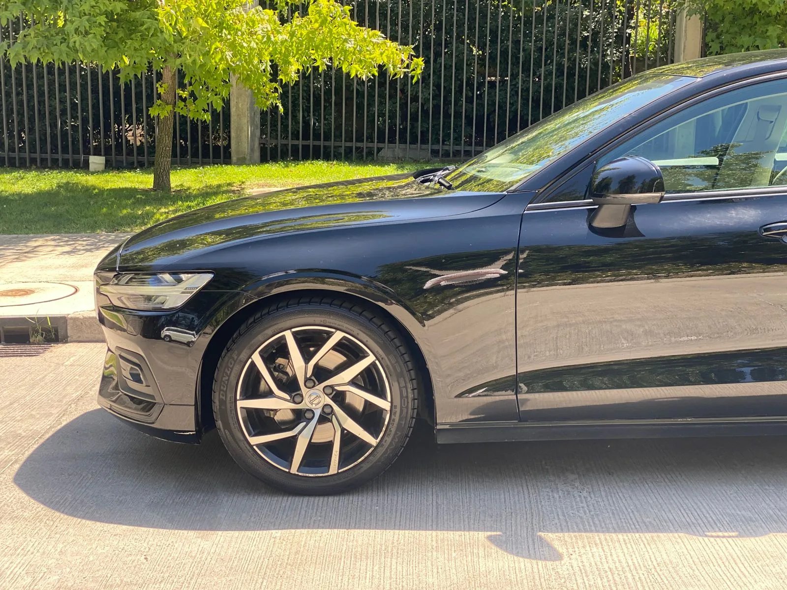 Volvo S60 2.0 T4 Momentum Auto 2020 - Foto 4 de 20