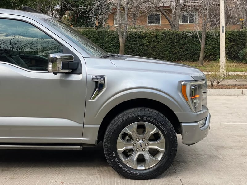 Ford F-150 3.5 Platinum Doble Cabina 4X4 AT 2022 - Imagen 12 de 20