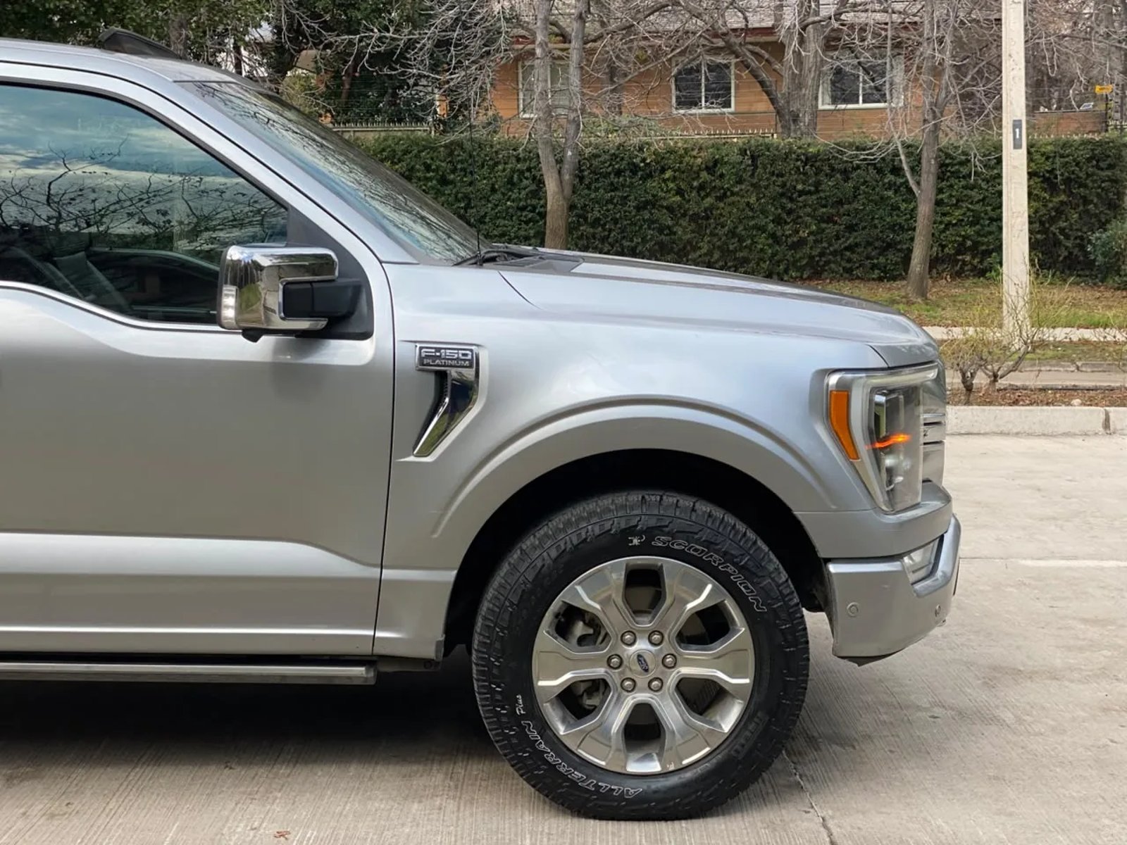 Ford F-150 3.5 Platinum Doble Cabina 4X4 AT 2022 - Imagen 12 de 20