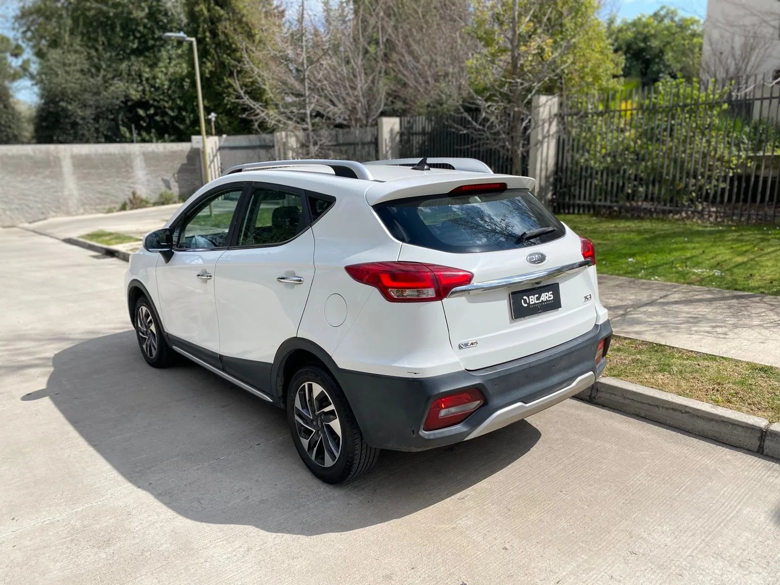 JAC JS3 1.6 Luxury 4X2 CVT AT 2022 - Imagen 6 de 20