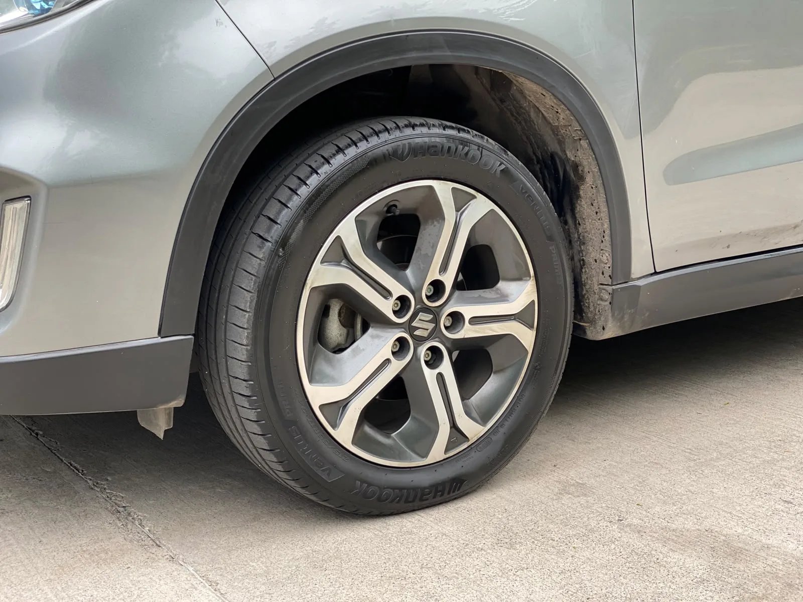 Suzuki Vitara 1.6 Limited 4WD MT 2018 - Foto 3 de 20
