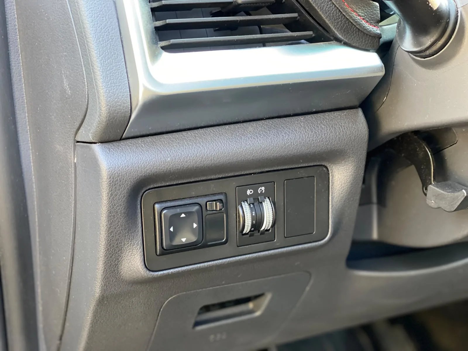 JAC T8 2.0 Comfort 4X2 Diésel MT 2023 - Imagen 16 de 20