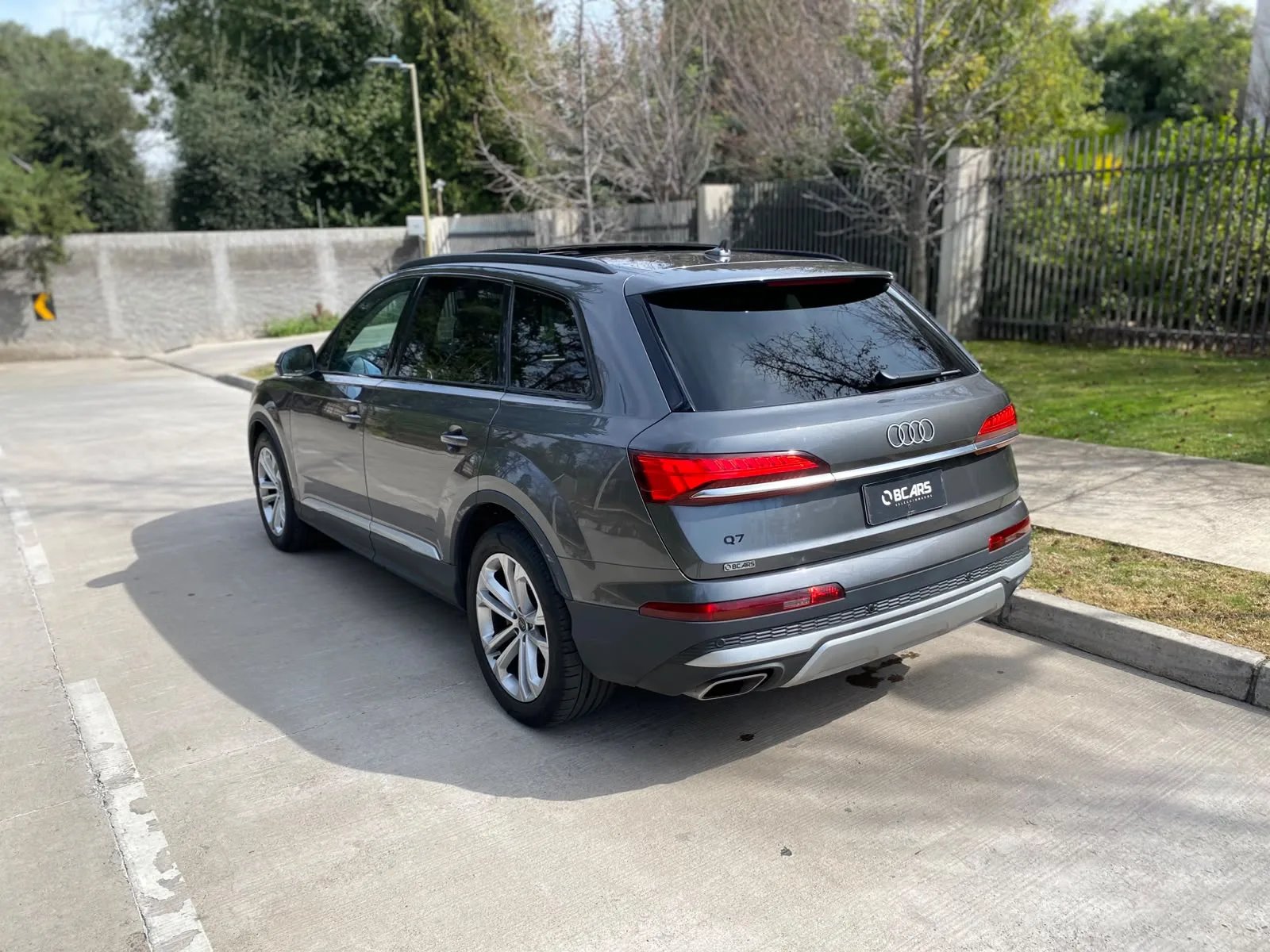 Audi Q7 3.0 55 TFSI PI Quattro 4X4 7 Pasajeros AT 2025 - Imagen 6 de 20