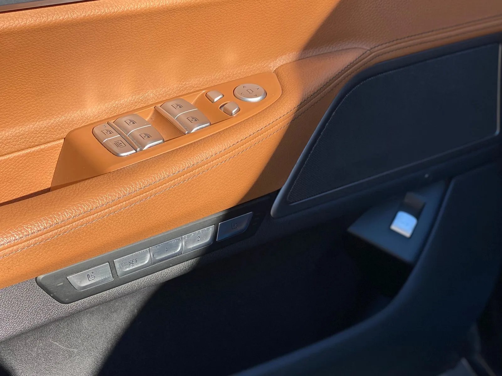 BMW 740 2.0 Hybrid iPerformance 4X2 AT 2018 - Imagen 16 de 20