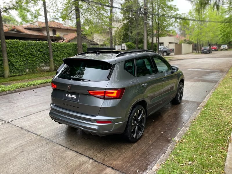 Cupra Ateca 2.0 TSI 190 HP 4Drive 4X4 DSG AT 2025 - Imagen 10 de 20