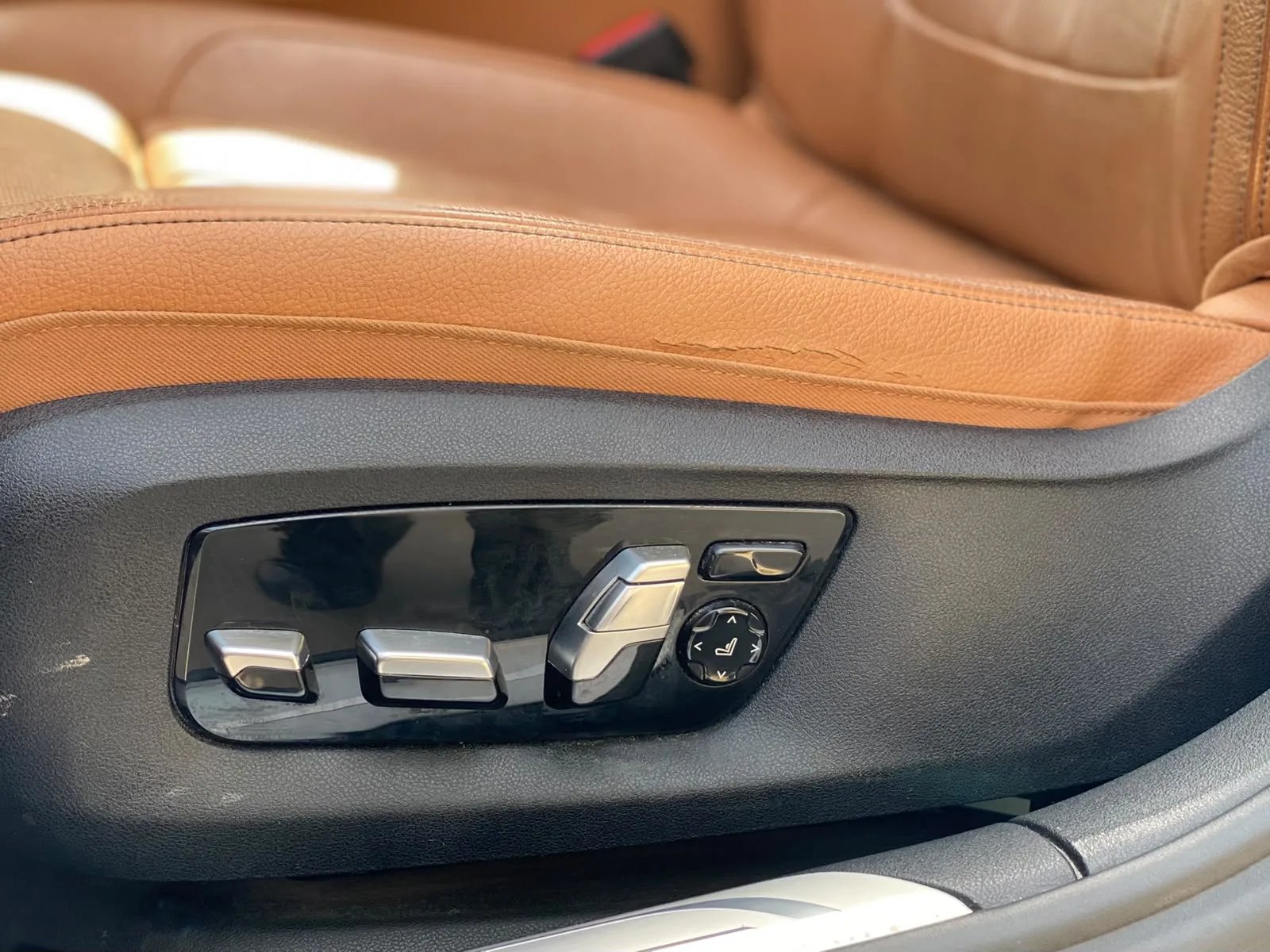 BMW 740 2.0 Hybrid iPerformance 4X2 AT 2018 - Imagen 18 de 20