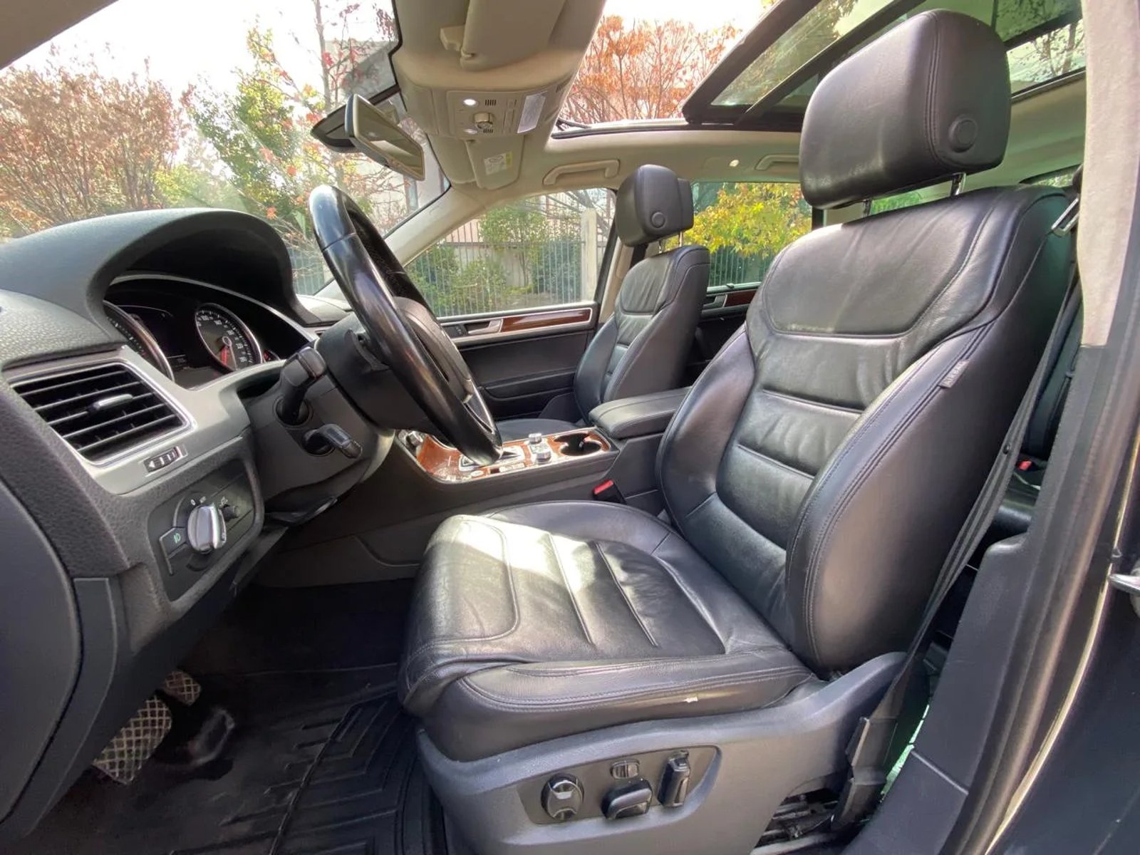 Volkswagen Touareg 3.0 TDI V6 Auto NAV 4WD 2016 - Imagen 19 de 20