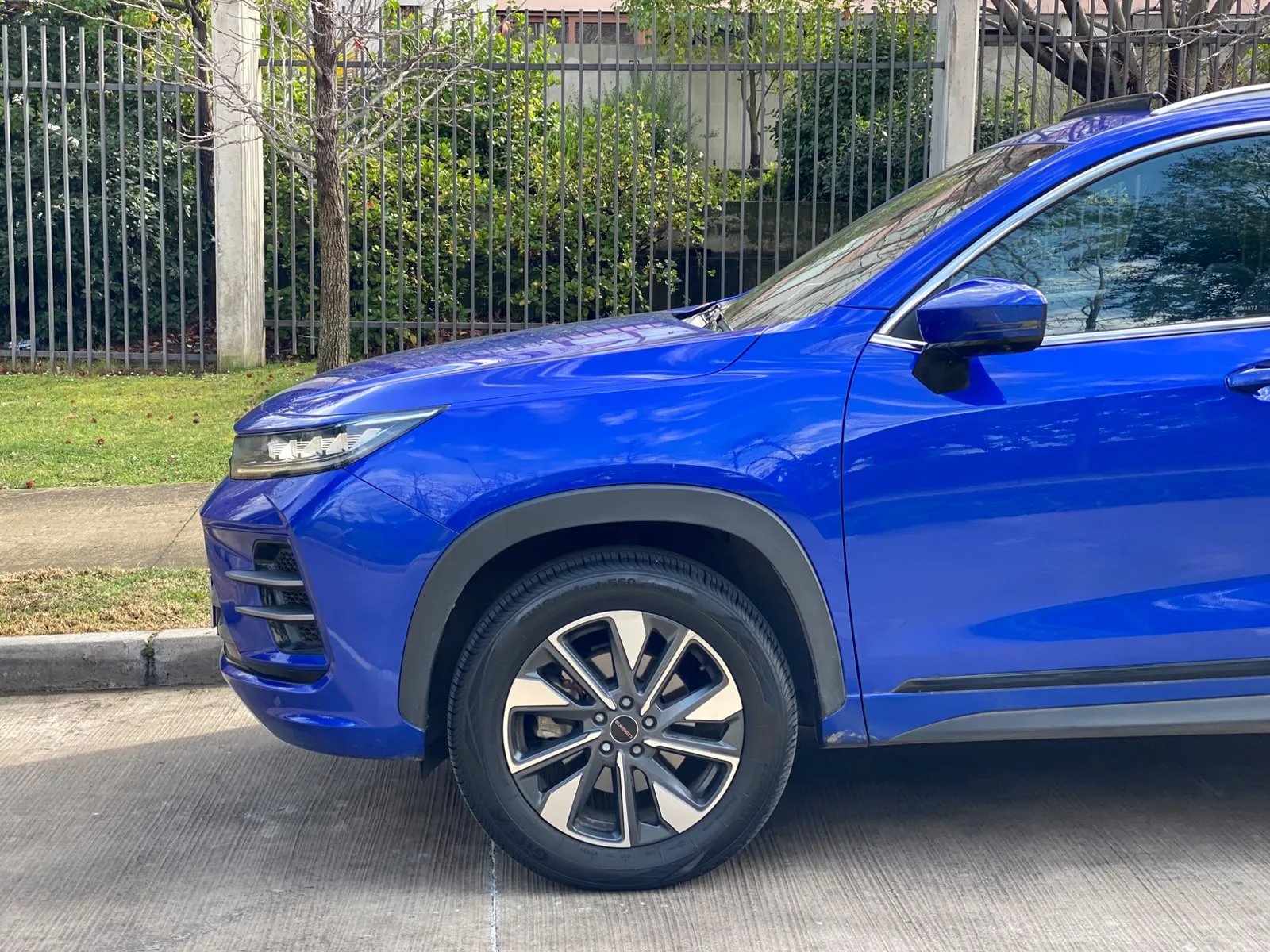 Exeed LX 1.5T Advanced 4X2 CVT AT 2023 - Foto 4 de 20